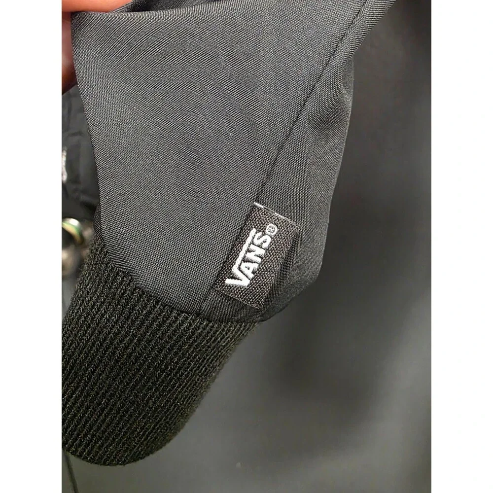Van's windbreaker jacket 1011